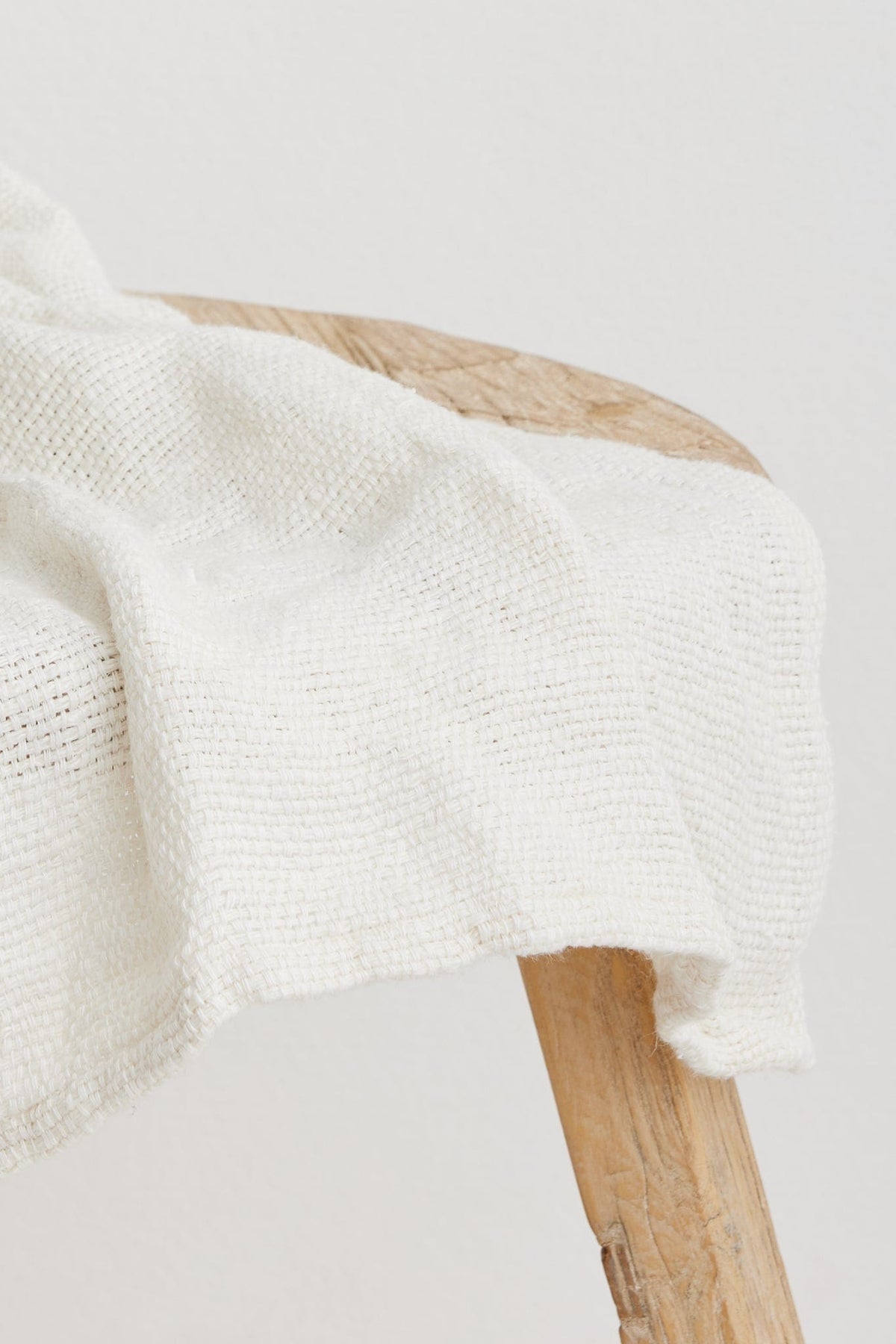 The Dharma Door Towel Saba Hand Towel - Alabaster Linen