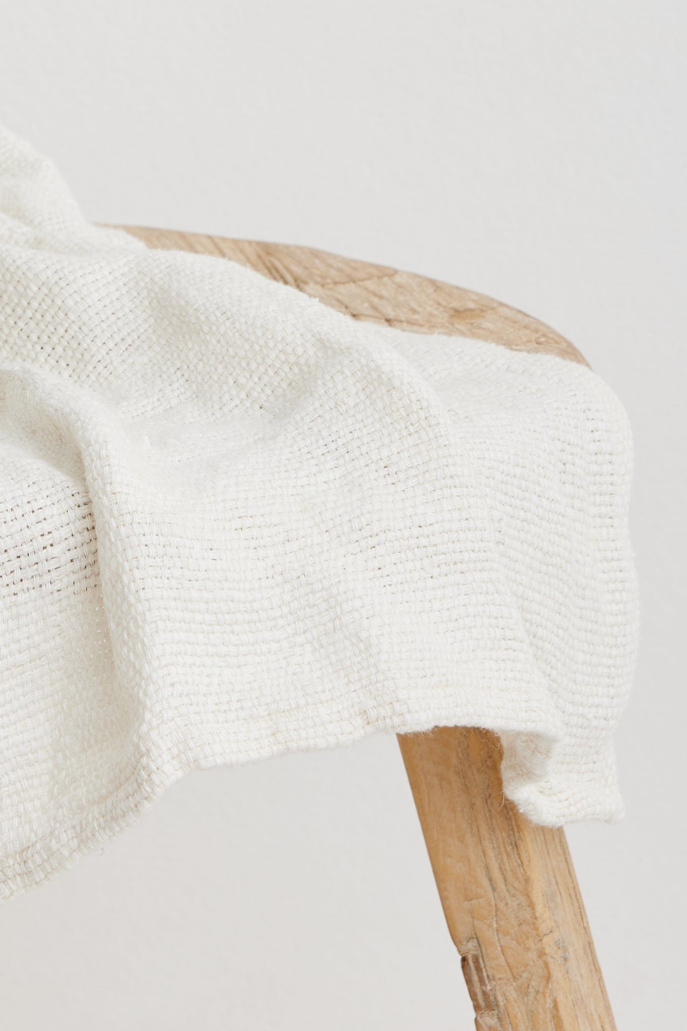 The Dharma Door Towel Saba Hand Towel - Alabaster Linen