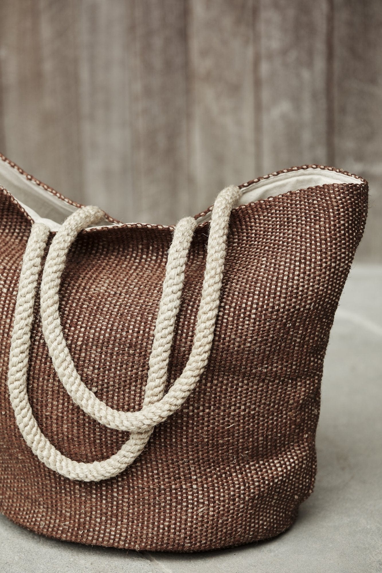 Uttam Tote - Earth