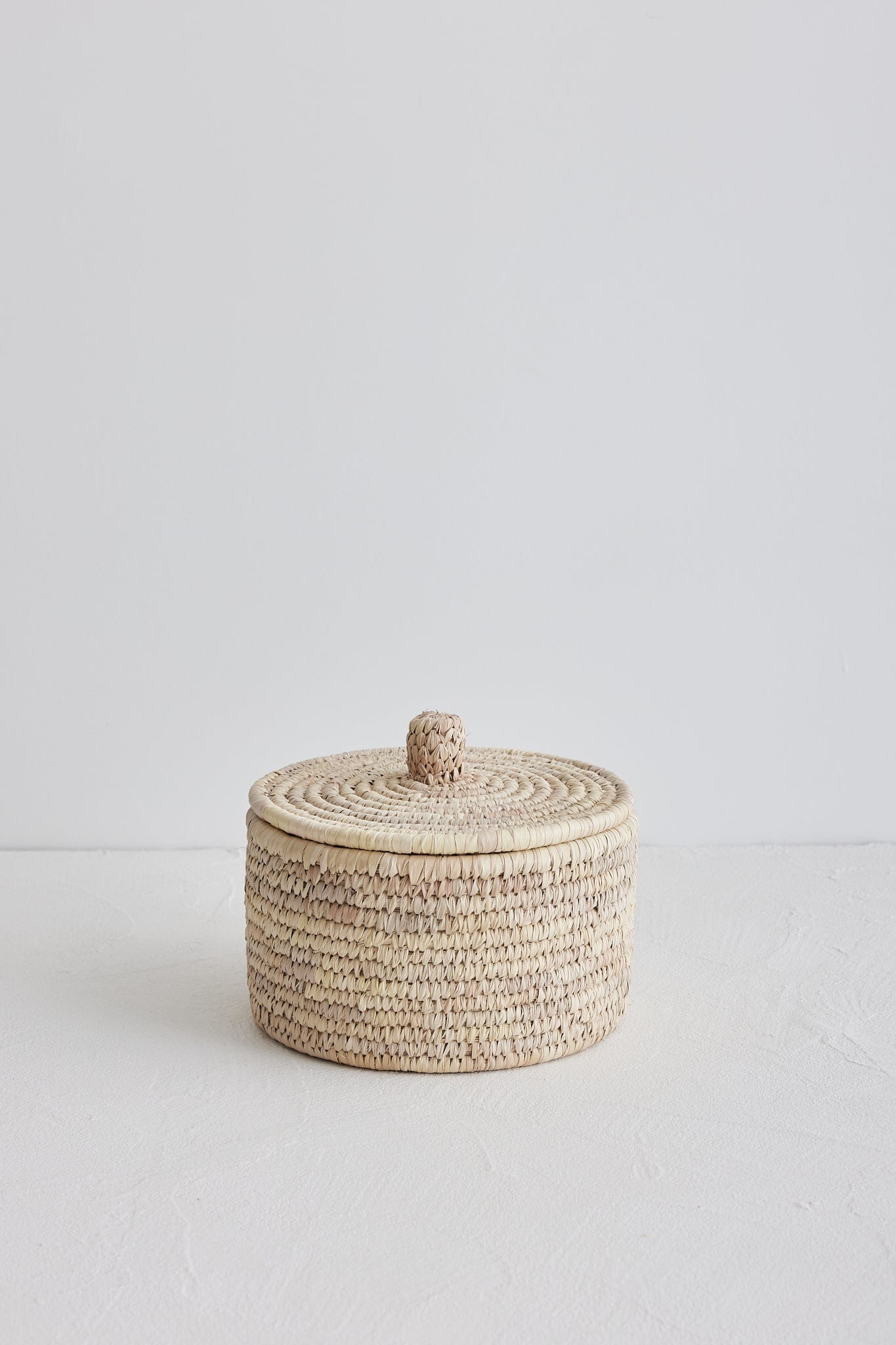 Buna Basket with lid - Medium
