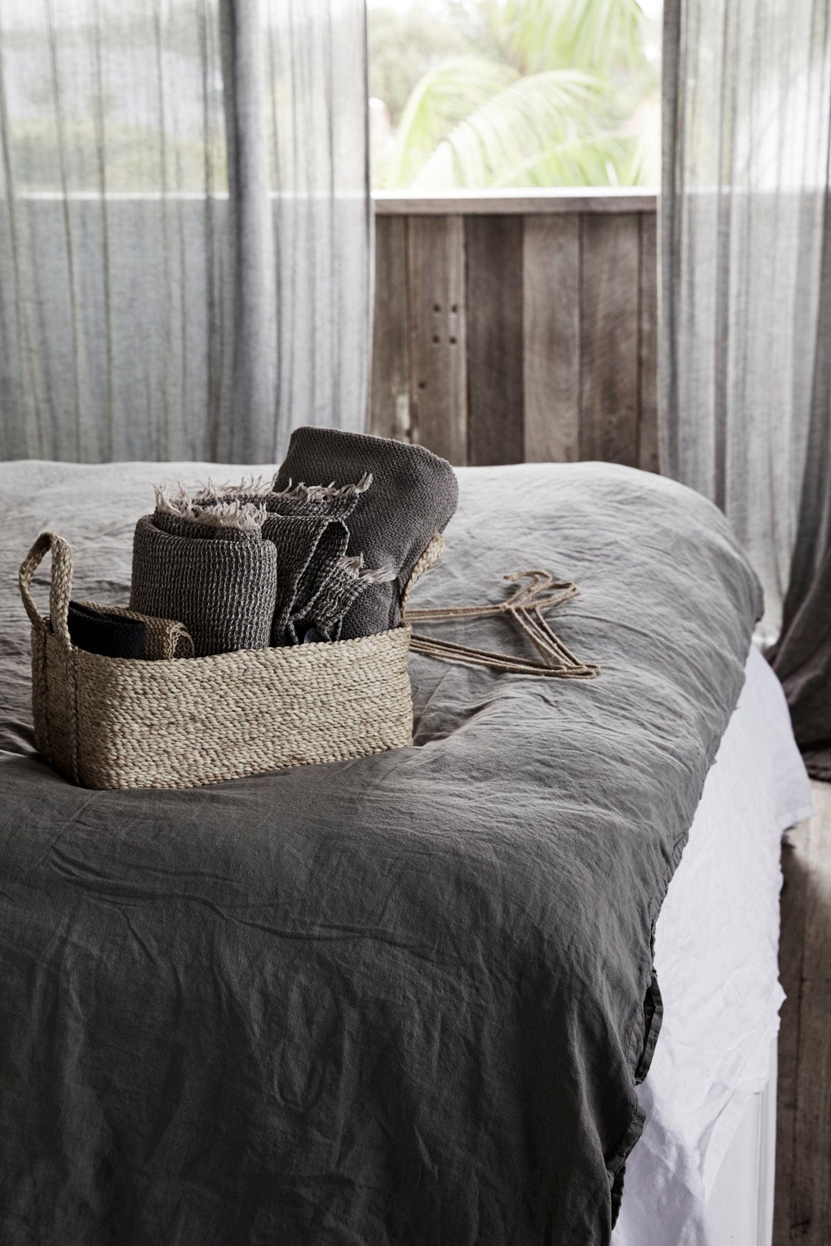 Woven Coat Hanger Set (5-pack)