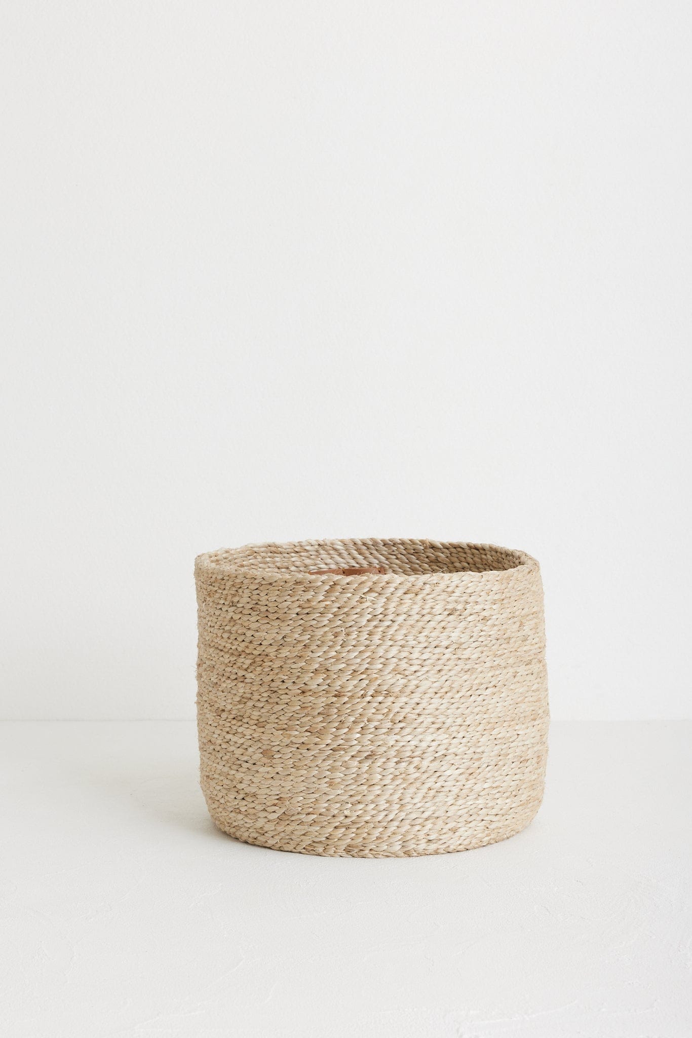 Lari Basket - Large